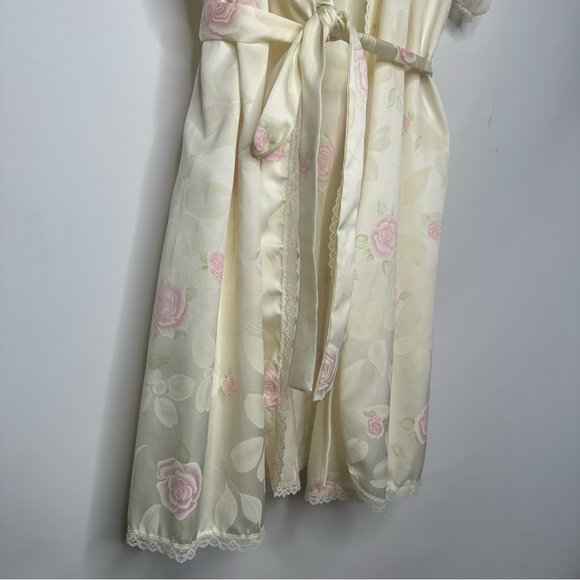 Vintage 70s satin floral print and lace nightgown, Gilead, Women’s Size Large - Picture 5 of 8